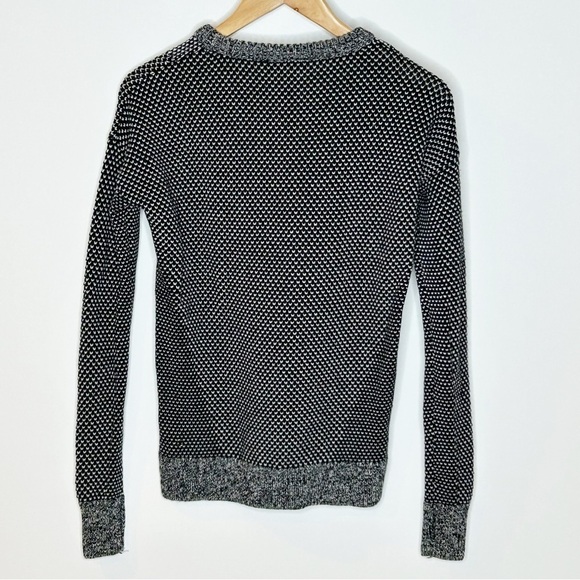 Lululemon Yogi Crew Sweater Black / Heathered Light Grey Size 6 - Picture 7 of 11
